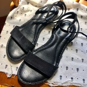 Born Black Flat Sandals